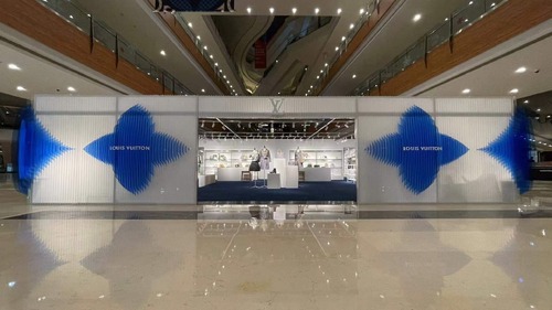 JAFFA Custom Acrylic Decorative Facade for Brand Pop-Up Store