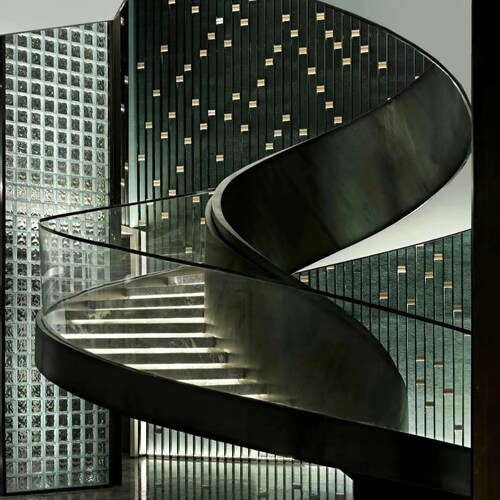 Latest company news about Acrylic Material: The Ultimate Traffic Magnet for Commercial Spaces