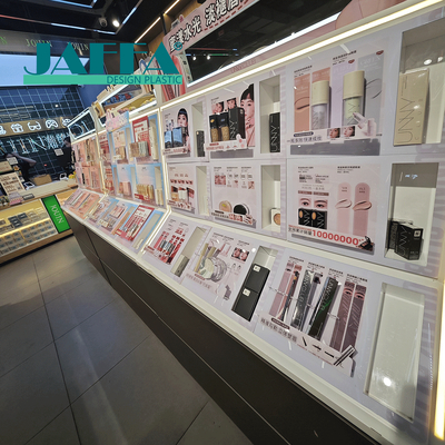 Bon prix Tableau d'affichage de magasin de beauté acrylique personnalisé JAFFA, vitrine de marque éclairée à LED, étagère acrylique transparente pour maquillage et soins de la peau en ligne