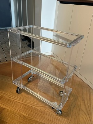 Buon prezzo JAFFA Custom Acrylic Freestanding Bookshelf   Storage moderno per spazi contemporanei in linea