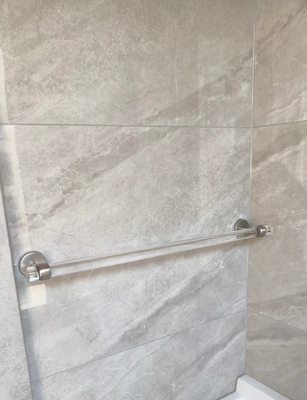 Хорошая цена JAFFA Custom Acrylic Shower Grab Bar Минималистская безопасность для современных ванных комнат онлайн